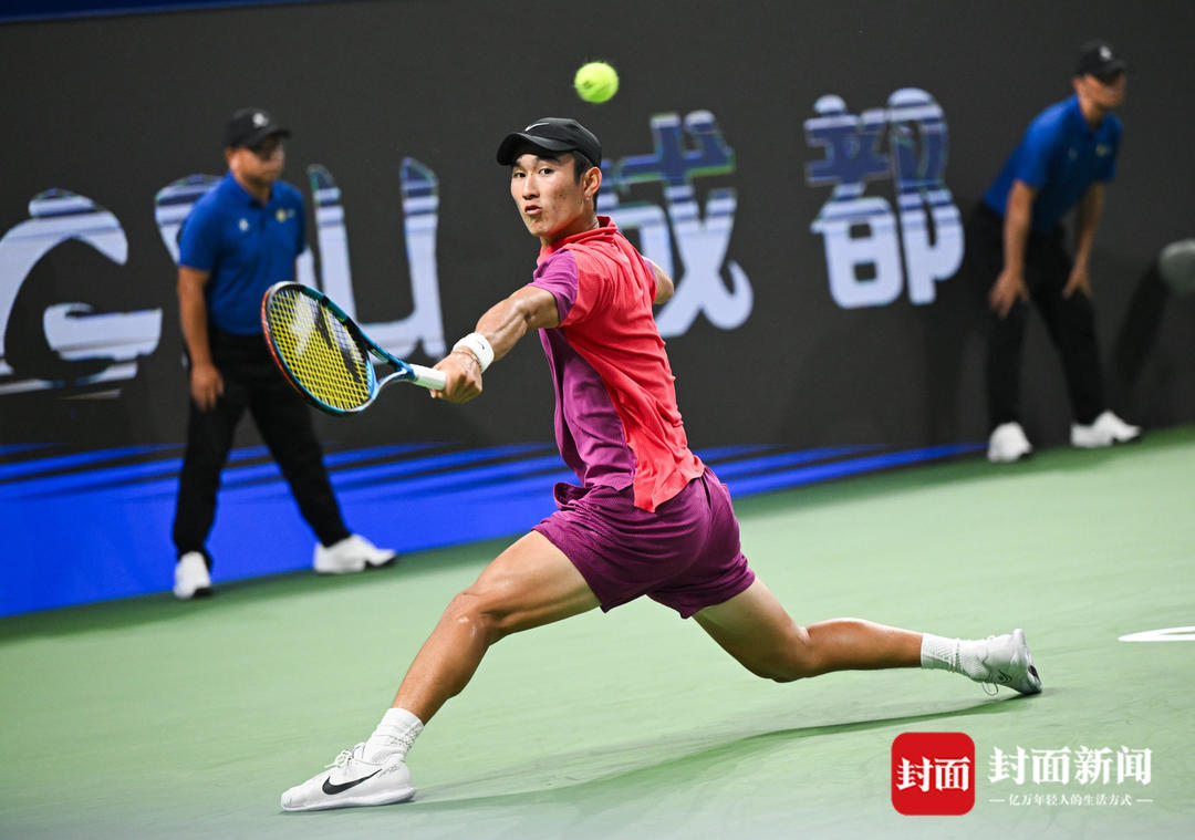 图片示例中 图片示例中